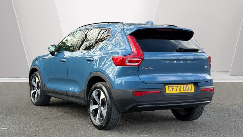 Volvo XC40 2.0 B4P Ultimate Dark 5dr Auto Petrol Estate